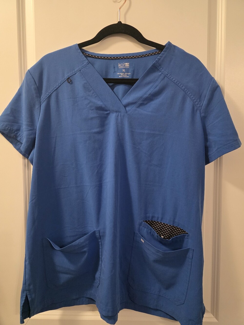 Koi Classic Womans Medical Scrub Top and pant set. Royal Blue